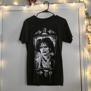 Worn Doll - Damn The Sanderson Sisters T-shirt